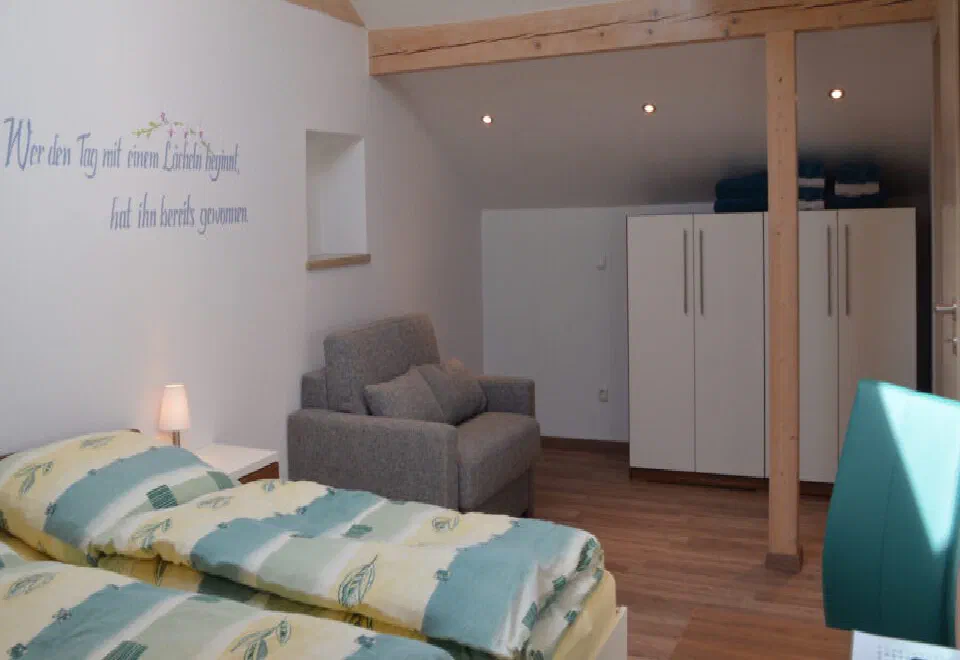 Bett im Doppelzimmer